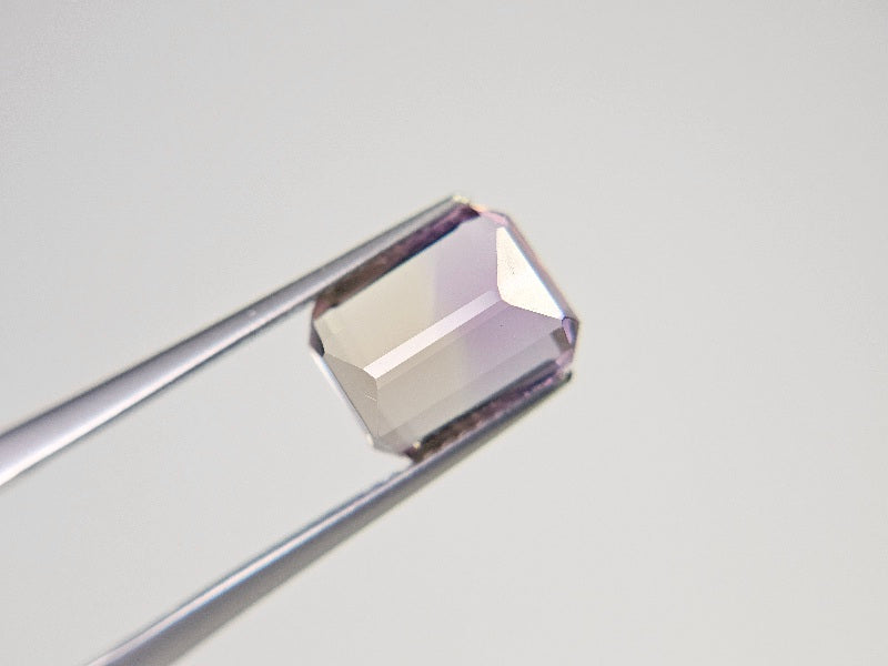 AMT-4　アメトリン　3.45ct