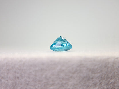 0471-5　アパタイト　0.61ct