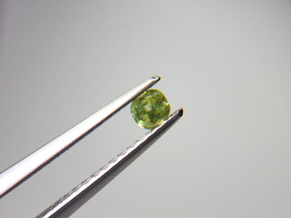 0932-1-13　スフェーン　0.12ct