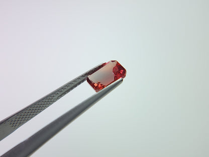 0151-2-2　バイカラーアンデシン　1.01ct