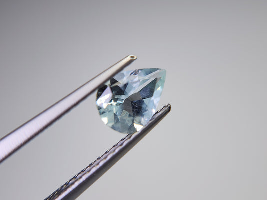 0008-1　アクアマリン　ペアシェイプ　0.64ct