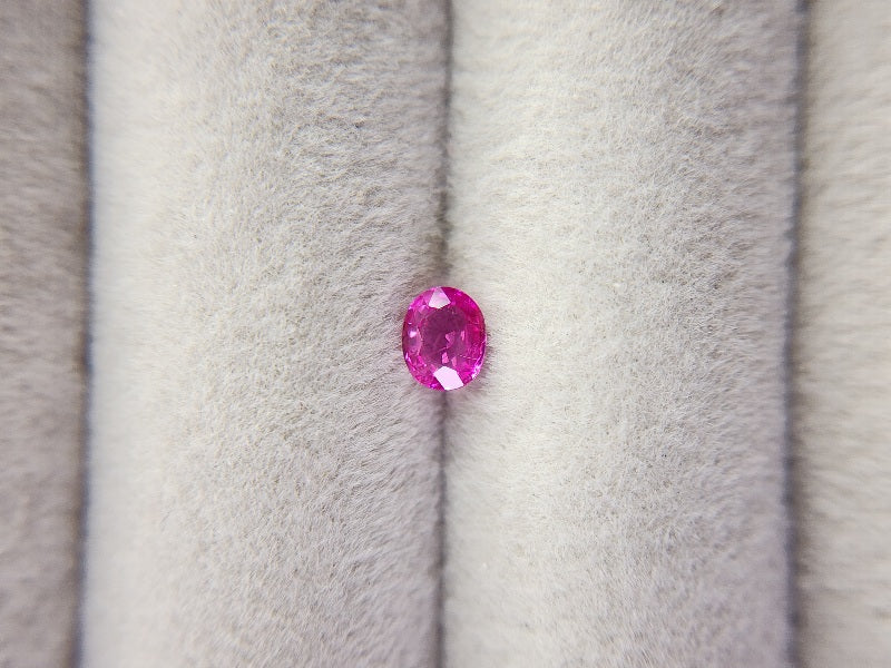 0013-7　ルビー　0.34ct