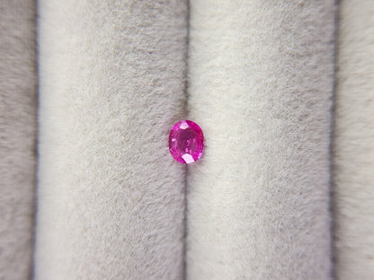 0013-7　ルビー　0.34ct