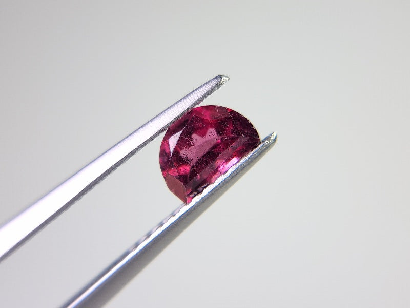 RDGA-15　ロードライトガーネット　0.68ct