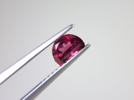 RDGA-15　ロードライトガーネット　0.68ct