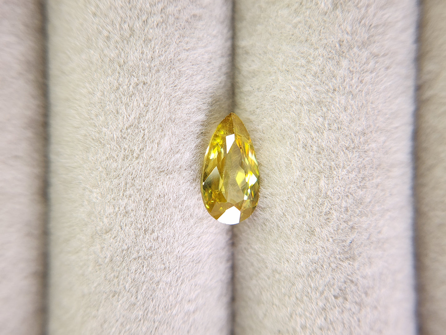 0932-4　スフェーン　1.05ct