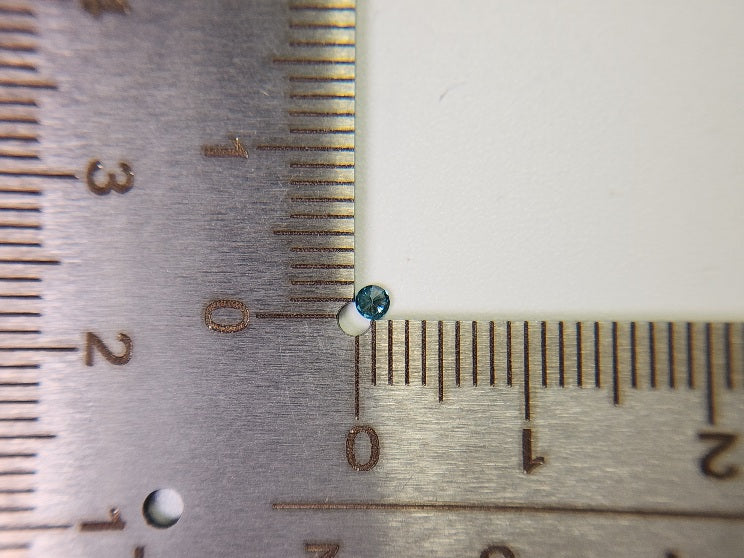blDM-t-15　ブルーダイヤモンド(トリートメント)　0.03ct