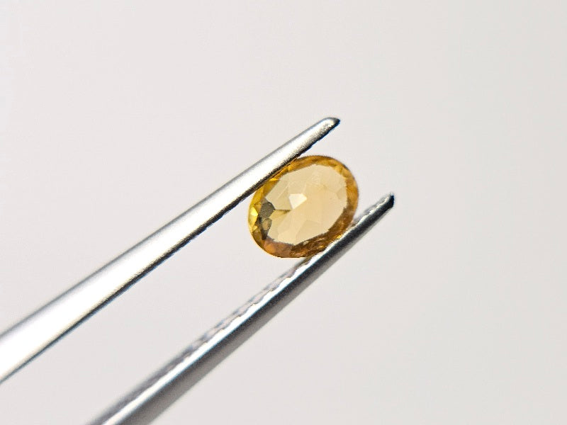 CND-7　コンドロダイト　0.34ct