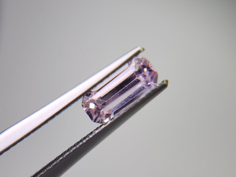 0874-29　クンツァイト　1.68ct