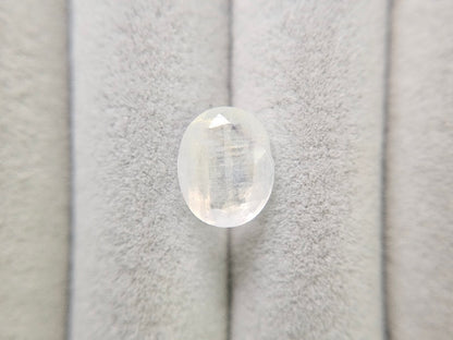 blMO-2　ブルームーンストーン　2.55ct