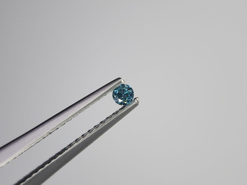 0015-3-3　ブルーダイヤモンド(トリートメント)　0.06ct