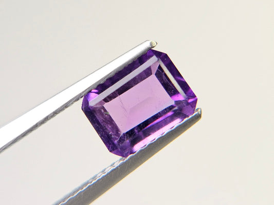 AM-69　アメジスト　1.29ct