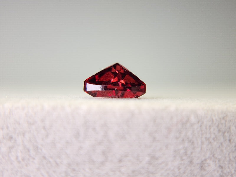 0910-1-13　ガーネット　1.45ct