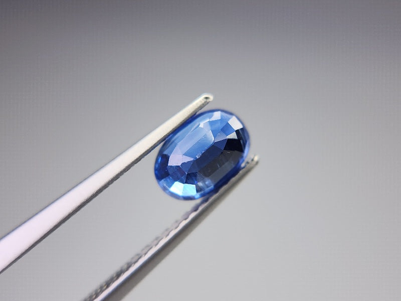 0035-1-34　カイヤナイト　1.25ct