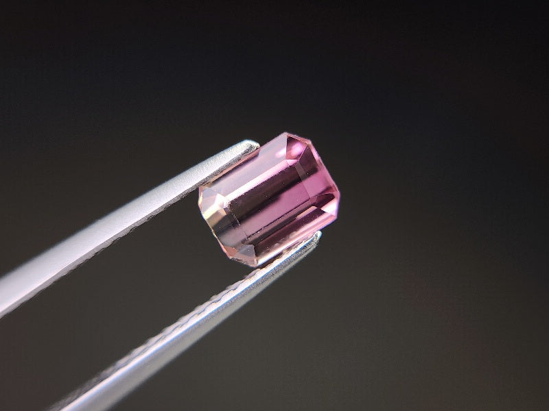 0879-29  トルマリン  0.72ct