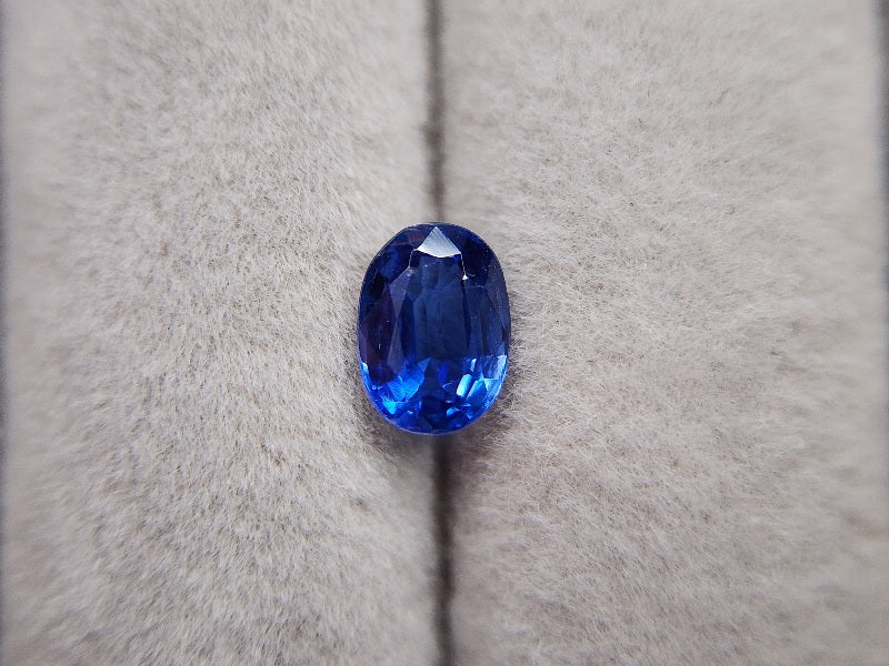 0942-20  カイヤナイト  1.00ct