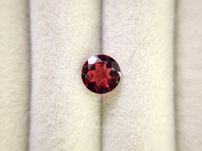 0910-5-6　ガーネット　2.11ct