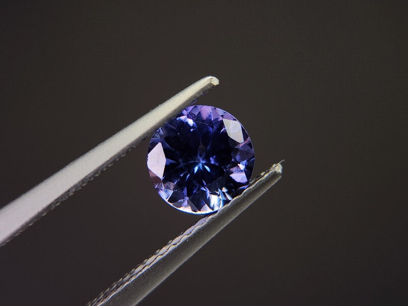 0153-9　タンザナイト　0.82ct