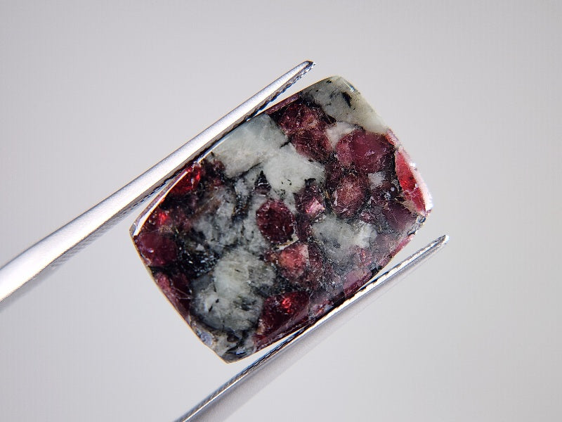 EUD-3　ユーディアライト　10.92ct