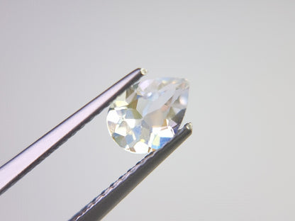 0763-1 　アンデシンラブラドライト　0.70ct