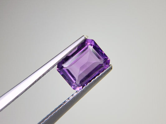 0918-2-7　アメジスト　1.37ct