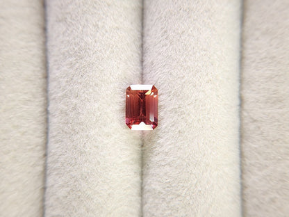 0151-2-5　バイカラーアンデシン　1.11ct