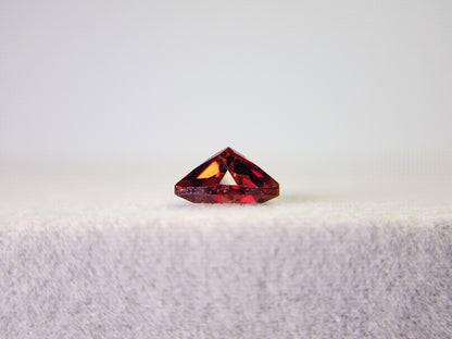 0910-1-6　ガーネット　1.32ct