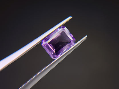 0918-3-4　アメジスト　1.60ct