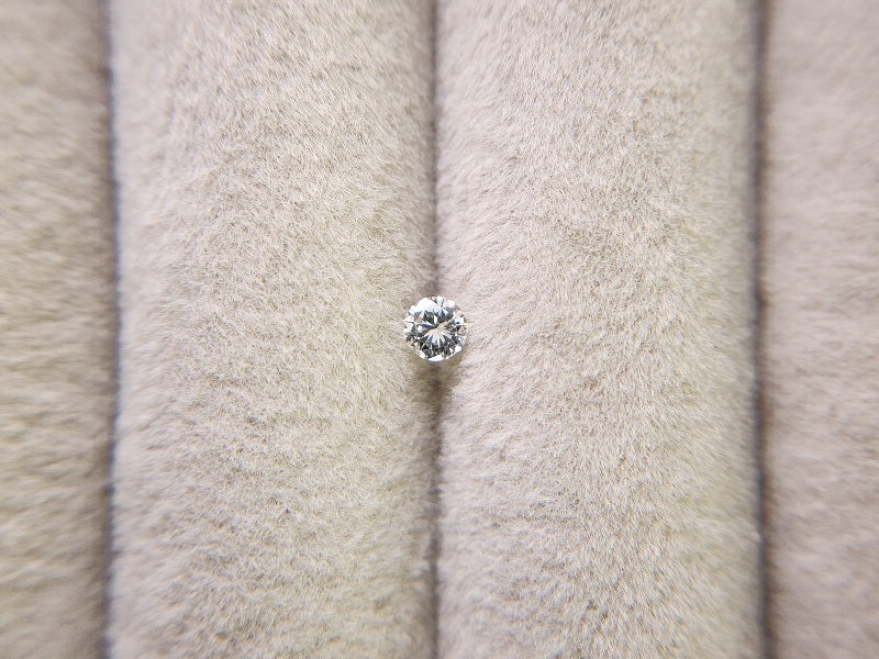 0015-1-18　ダイヤモンド　0.10ct