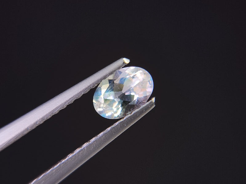 0760-10　アンデシンラブラドライト　0.47ct