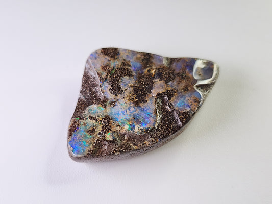 0903-6　ボルダーオパール（穴あき）　40.79ct