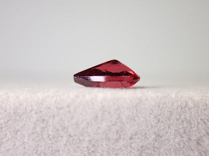 0910-3-13　ガーネット　1.51ct
