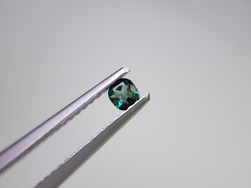 0946-3　グランディディエライト　0.09ct