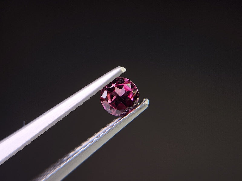 0823-14　スピネル　0.31ct