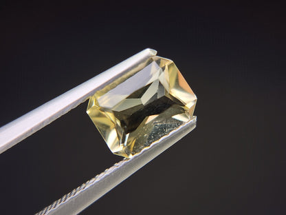 0091-10　イエローラブラドライト　1.19ct