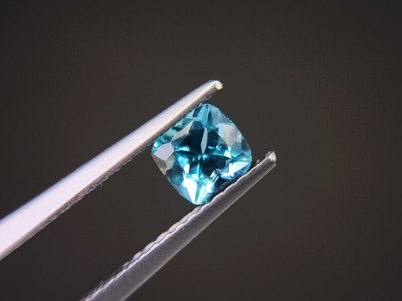 0460-4　アパタイト　0.59ct