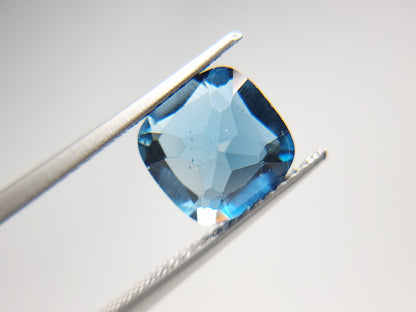 0931-5　ロンドンブルートパーズ　2.59ct