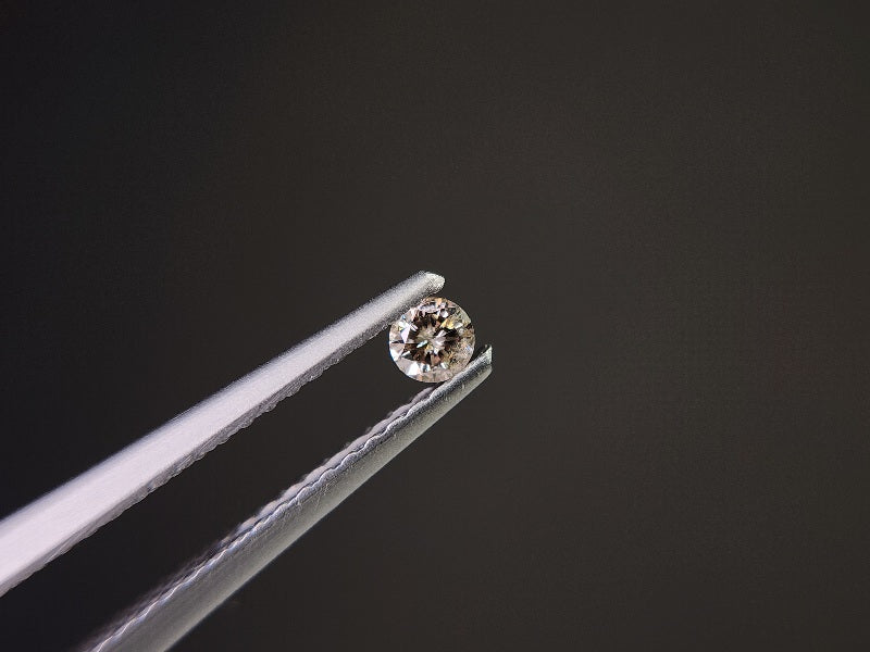 0015-2-2　ブラウンダイヤモンド　0.08ct