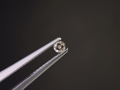 0015-2-2　ブラウンダイヤモンド　0.08ct