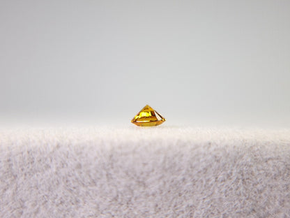0090-6　モンタナサファイア　0.12ct