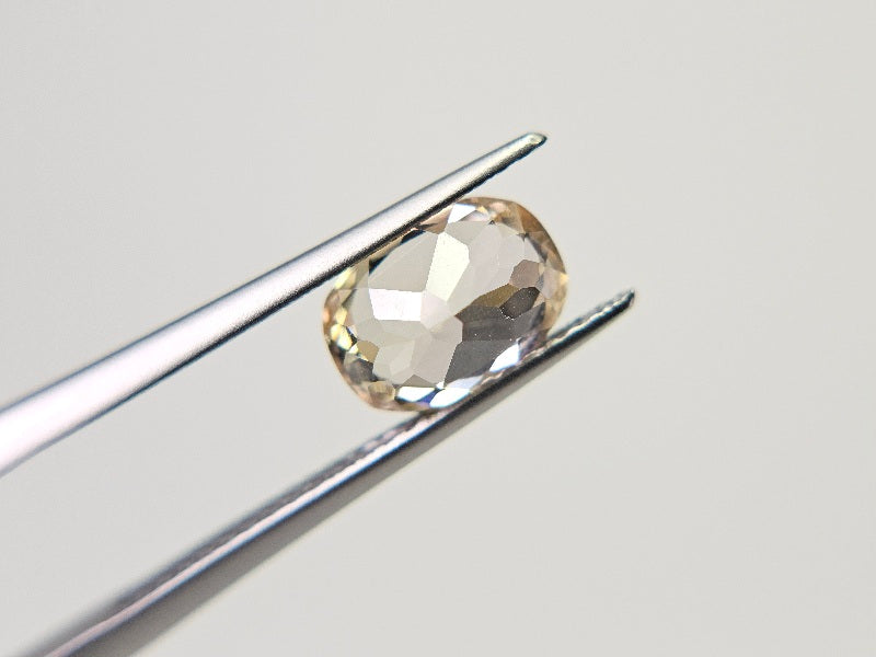 Z-1　ジルコン　2.42ct