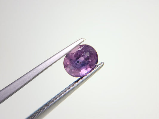 SA-65　蛍光！サファイア　0.96ct