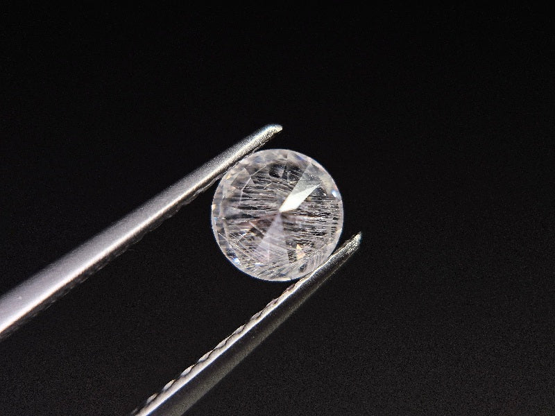 MOI-5　合成モアッサナイト　0.51ct