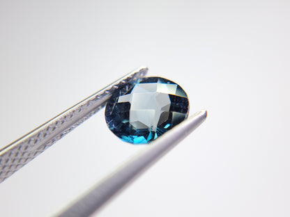 0931-10　ロンドンブルートパーズ　1.56ct