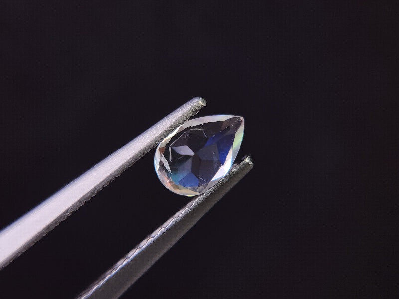 0762-9　アンデシンラブラドライト　0.43ct