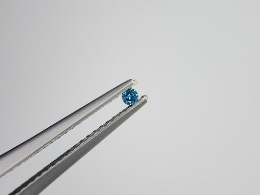 0015-3-10　ブルーダイヤモンド(トリートメント)　0.03ct