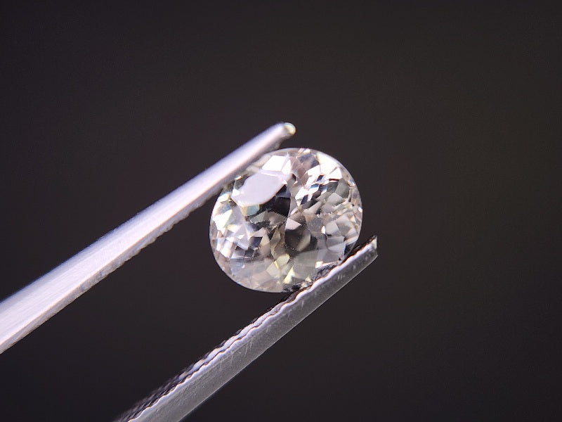0010-1-2　ジルコン　1.81ct
