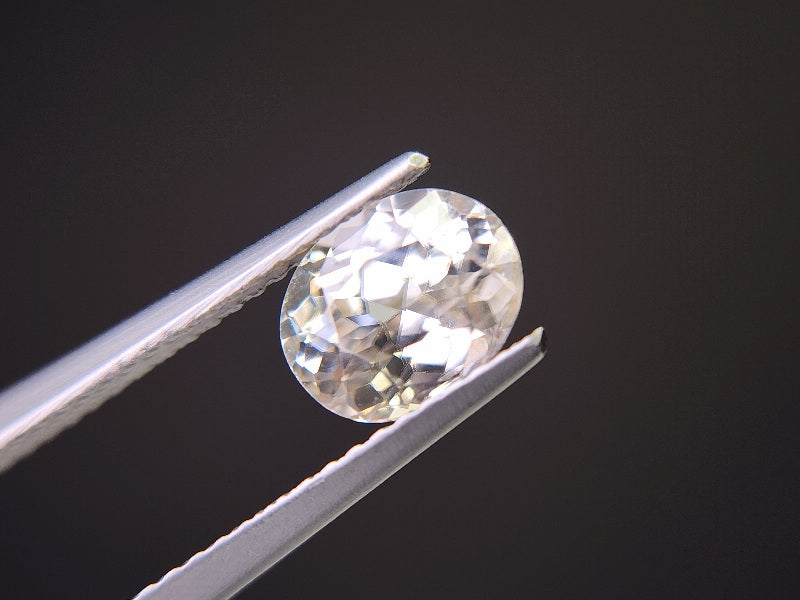 0010-1-1　ジルコン　2.22ct