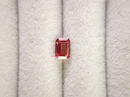 0151-2-3　バイカラーアンデシン　1.07ct