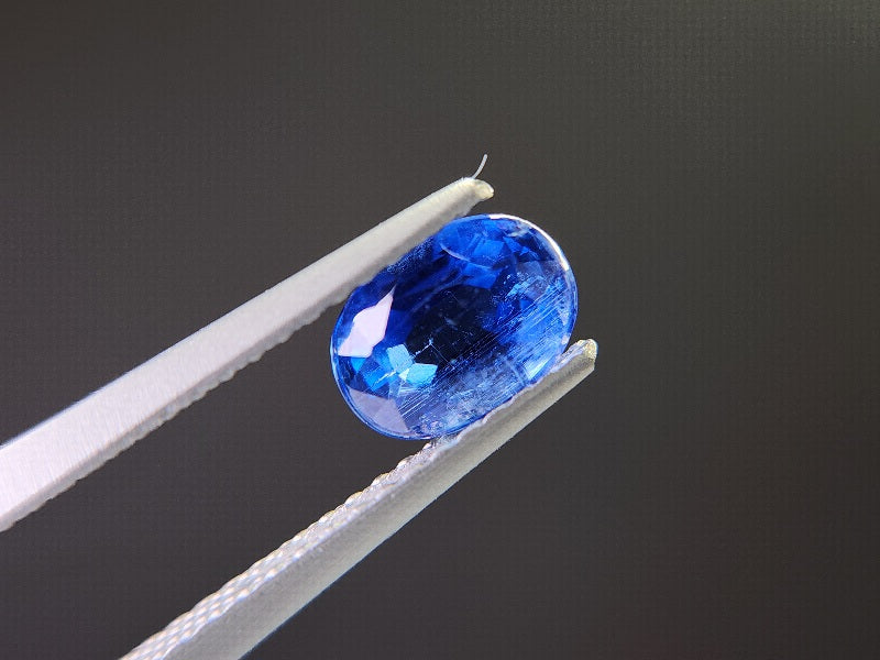 0035-1-26　カイヤナイト　1.35ct